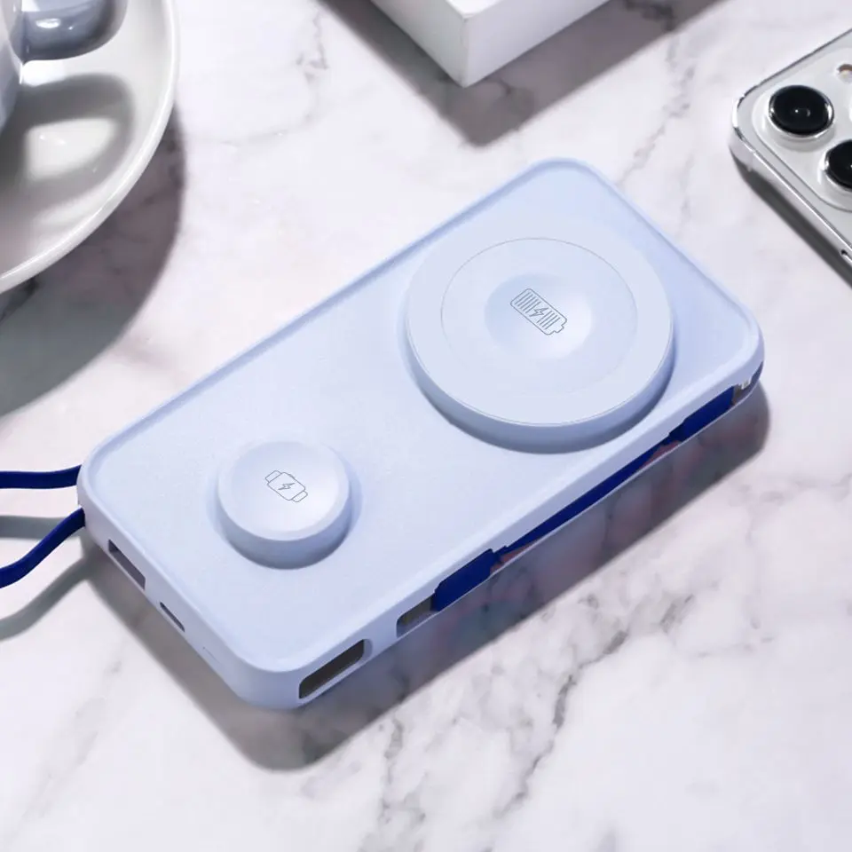 accessories-pastelup-powerbank-10,000mah-blue-06.webp